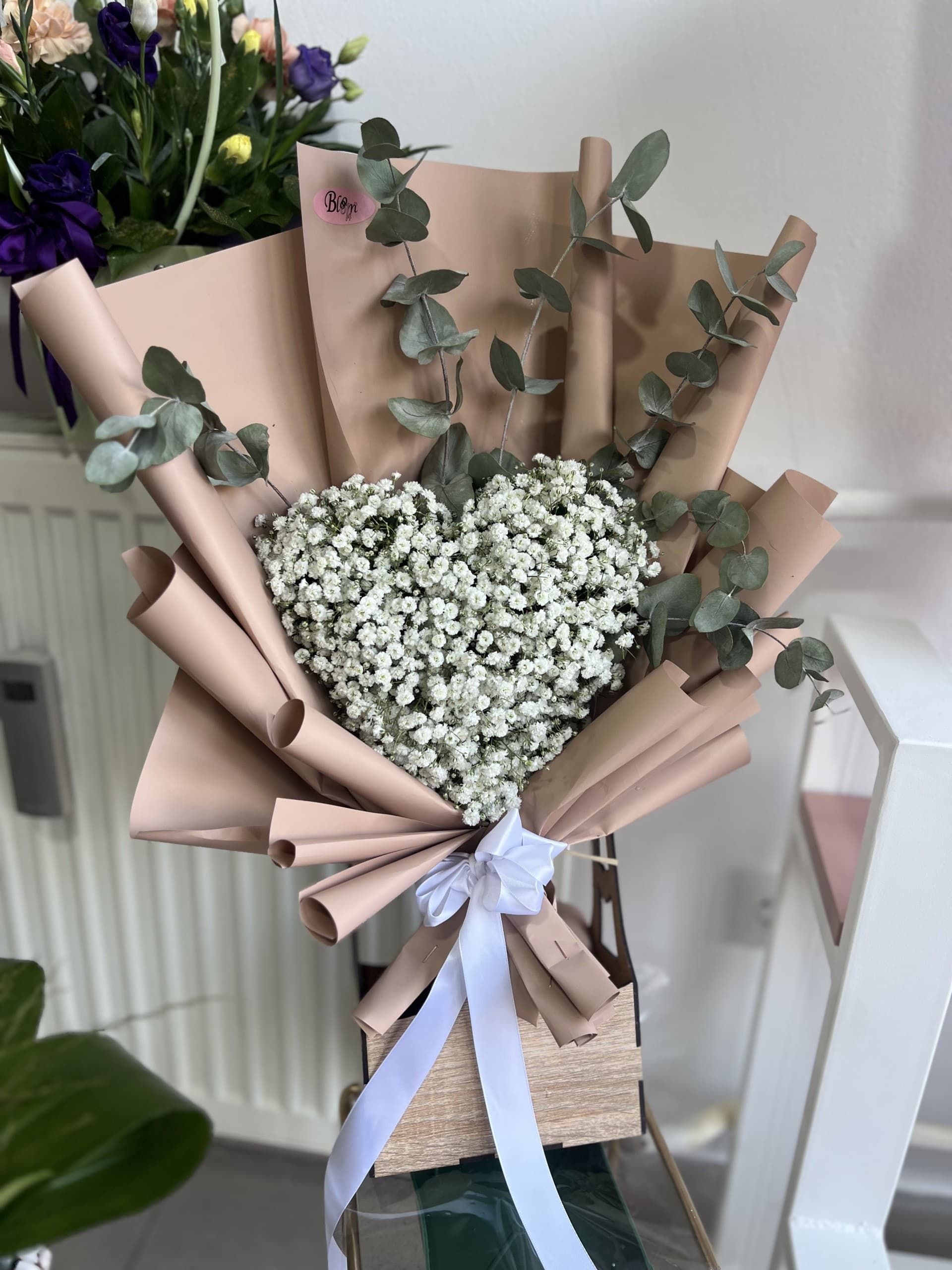 Svečani buket - Cvećara Bloom014 Valjevo